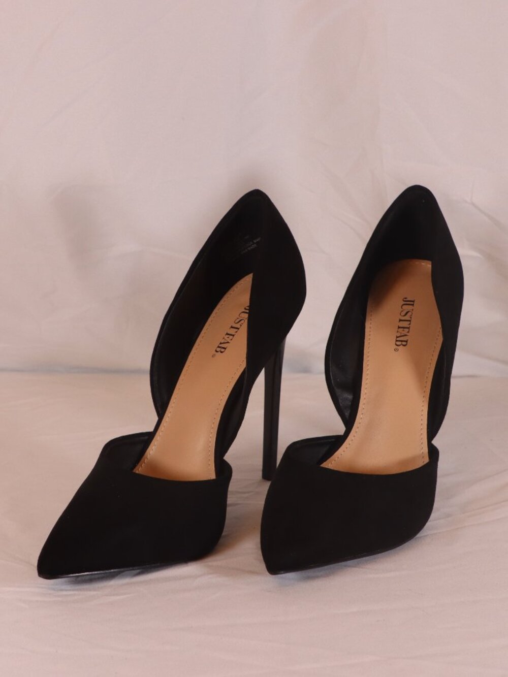 BRAND NEW JustFab Size 9.5 Sleek Black Pump Heels